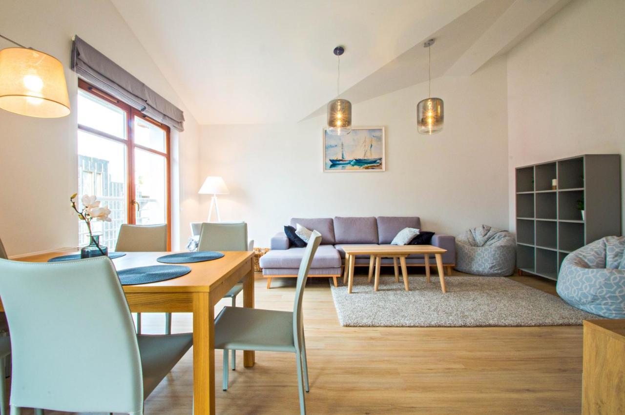 Huoneisto Grand Apartments - Neptun Park. *