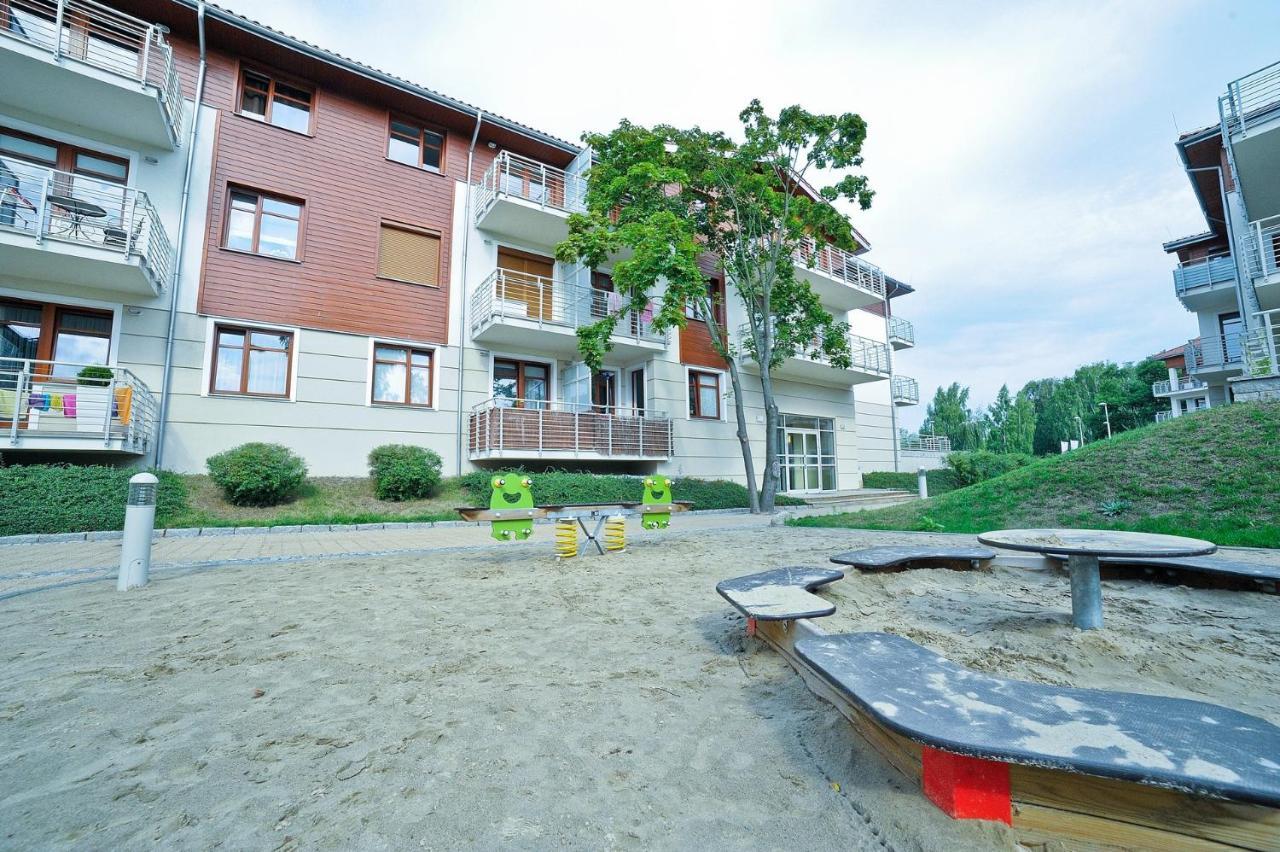 Huoneisto Grand Apartments - Neptun Park. Gdańsk